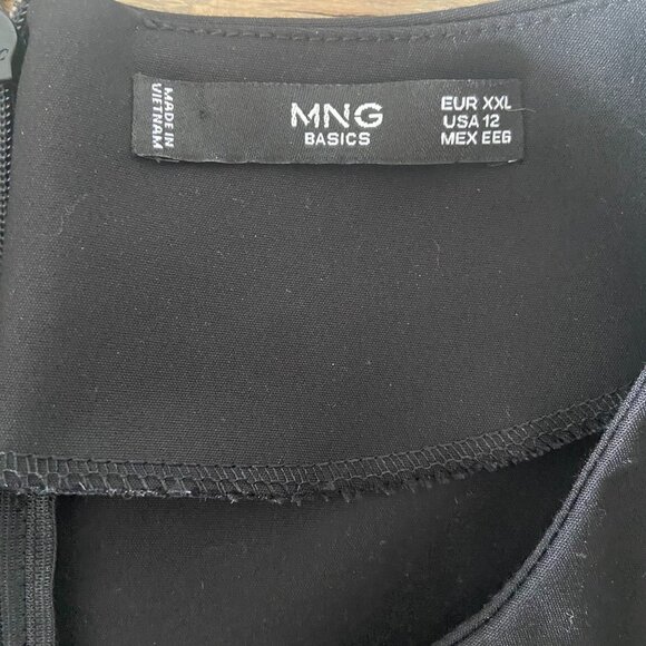 Mango - Belted Black Knee length dress - Size 12 - Picture 9 of 10